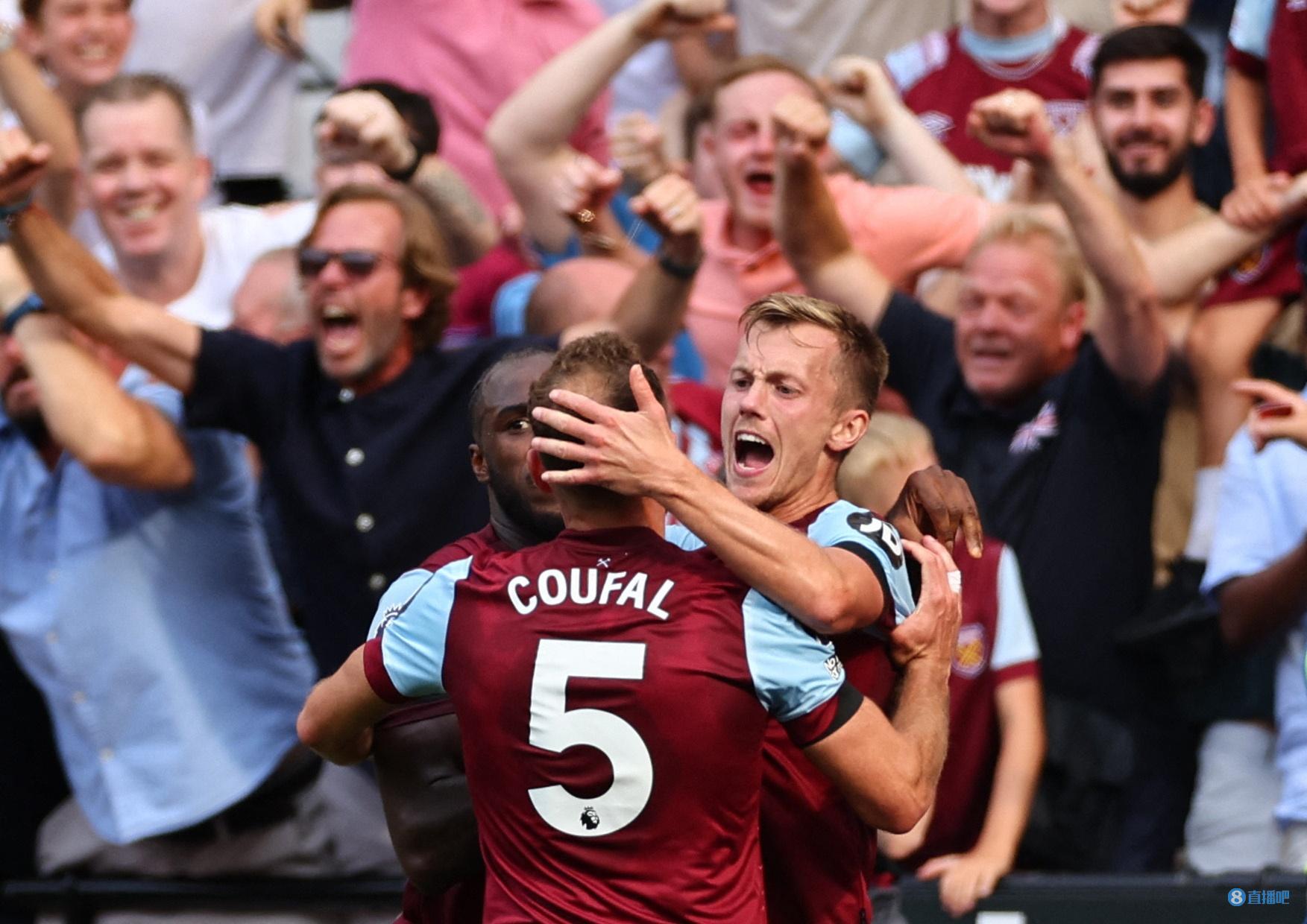 两支球队的 两支球队的